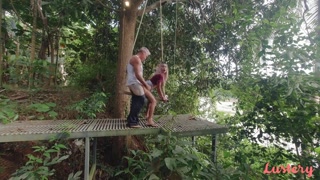 Сексуальные девушки в порно - Loud Orgasm Anal On A Swing By The River на HOT-GIRLS-PORN.COM