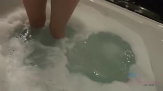 Сексуальные девушки в порно - Amateur Megan Winters POV Shower Smoking Fetish на HOT-GIRLS-PORN.COM