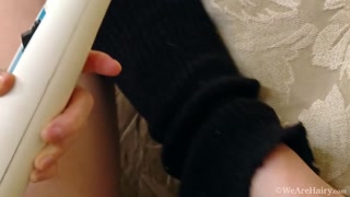 Сексуальные девушки в порно - Hairy Brunette Thelma Sleaze Masturbates with Giant Toy на HOT-GIRLS-PORN.COM