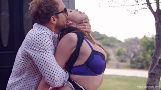 Сексуальные красотки в порно - Delilah Blue Fucks Hubby Outdoor with Big Tits HOT-GIRLS-PORN.COM