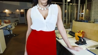 Сексуальные девушки в порно - First in the Office на HOT-GIRLS-PORN.COM