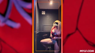 Сексуальные девушки в порно - MILF Wants to Suck Your Dick on Camera на HOT-GIRLS-PORN.COM
