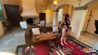 Сексуальные девушки в порно - Ivy Rose & Rylee Banks: A Hidden Camera Encounter на HOT-GIRLS-PORN.COM