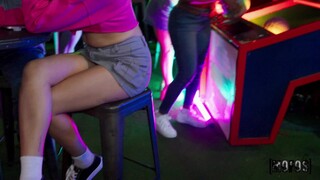 Сексуальные девушки в порно - June and Katerina Double Team Blowjob and Handjob на HOT-GIRLS-PORN.COM
