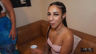 Сексуальные девушки в порно - Doggystyle Delight with Lucky Love на HOT-GIRLS-PORN.COM