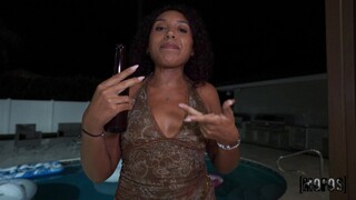 Сексуальные девушки в порно - Titty Fuck with Zoey на HOT-GIRLS-PORN.COM