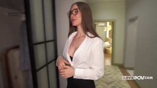 Сексуальные красотки в порно - Real Estate Temptress SolaZola HOT-GIRLS-PORN.COM