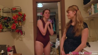 Сексуальные девушки в порно - Fawn and Laney's Steamy Lingerie Interview на HOT-GIRLS-PORN.COM