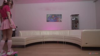 Сексуальные девушки в порно - Domination and Blowjob for Young Skinny Girl на HOT-GIRLS-PORN.COM