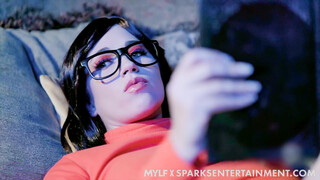 Сексуальные девушки в порно - Pornstar Lesbians at Play на HOT-GIRLS-PORN.COM