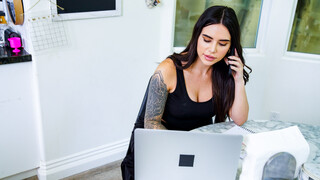 Сексуальные девушки в порно - Work-Life Chaos на HOT-GIRLS-PORN.COM