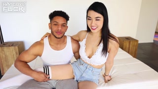 Сексуальные девушки в порно - Arturo Torres and Mina Moon's First Time Sex Talk на HOT-GIRLS-PORN.COM
