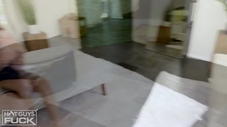 Сексуальные девушки в порно - Ren Leon's Big Boobs Make Clark Rogers' Head Spin на HOT-GIRLS-PORN.COM