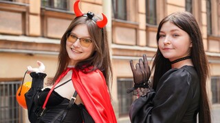 Сексуальные девушки в порно - Happy Halloween with Long Hair Beauties на HOT-GIRLS-PORN.COM