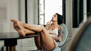 Сексуальные девушки в порно - Nipples and Pussy Licking Lead to Beautiful Sex на HOT-GIRLS-PORN.COM