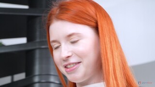 Сексуальные девушки в порно - Beautiful Redhead Aliska Dark in 7on1 Gangbang with BBC на HOT-GIRLS-PORN.COM
