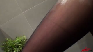 Сексуальные девушки в порно - Shower Time Fun - Kirsten Plant Pissing & Playing with Toys на HOT-GIRLS-PORN.COM