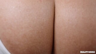 Сексуальные девушки в порно - Trimmed Pussy, Healing Hands на HOT-GIRLS-PORN.COM