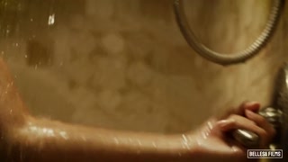 Сексуальные девушки в порно - Towel Up - Blowjob and Fingering на HOT-GIRLS-PORN.COM