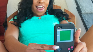 Сексуальные девушки в порно - Yasmine's Ebony Body Takes a Cumshot на HOT-GIRLS-PORN.COM