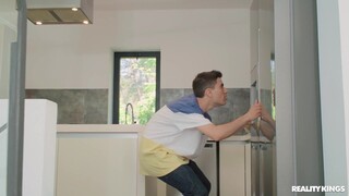 Сексуальные девушки в порно -  Big Ass and Bubble Butt in Reverse Cowgirl  на HOT-GIRLS-PORN.COM
