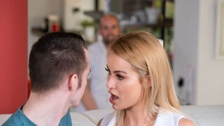 Сексуальные девушки в порно - Small Tits, Big Action with Cherry Kiss на HOT-GIRLS-PORN.COM